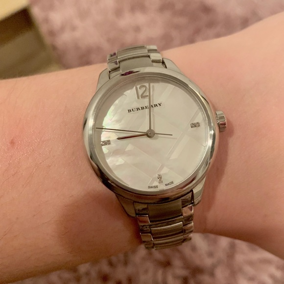 Burberry Watch - Picture 5 of 6